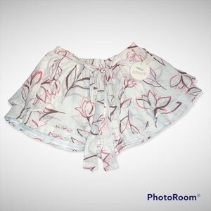 Hummingbird Gauze Floral Flutter Shorts‎ Size M NWT
